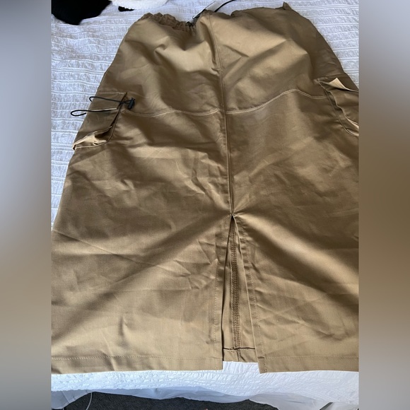 Pretty little thing, khaki midi skirt, cargo - Picture 1 of 5